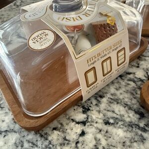 Wooden Butter Dish with Clear Lid
